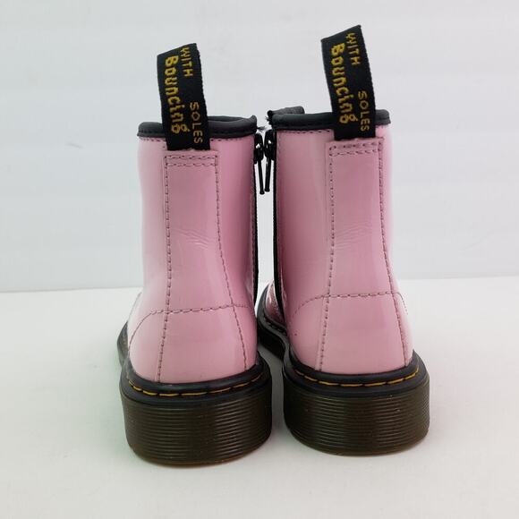 Dr Martens 1460 Girls Size 13 Pale Pink Patent Leather LaceUp Ankle Combat Boots - Picture 7 of 13